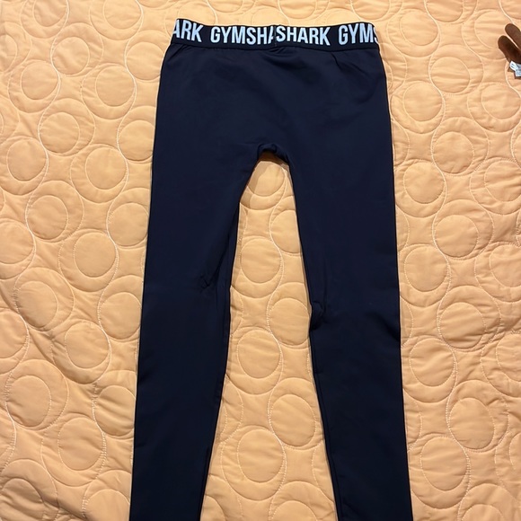 Black Gym Shark Workout Leggings - Picture 2 of 2